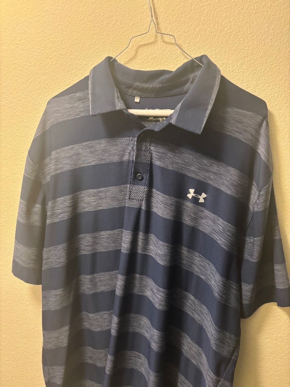 Men's Under Armour Polo Shirt Size XXL